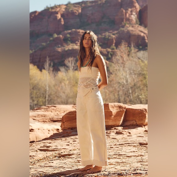 Free People We The Free Palmer Cuffed Jeans NWOT Eggshell - Picture 3 of 6